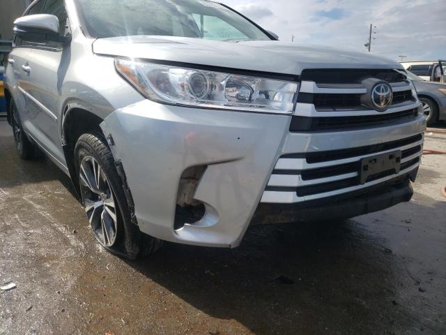 Photo 9 from auction – 2018 TOYOTA HIGHLANDER with VIN 5TDBZRFH0JS497422