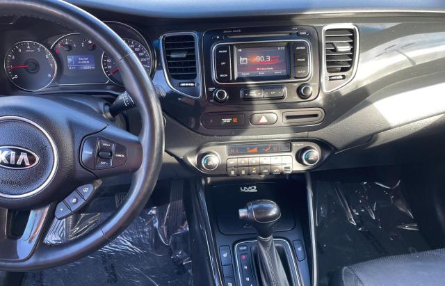 Photo 9 from auction – 2014 KIA RONDO with VIN KNAHU8A38E7006509