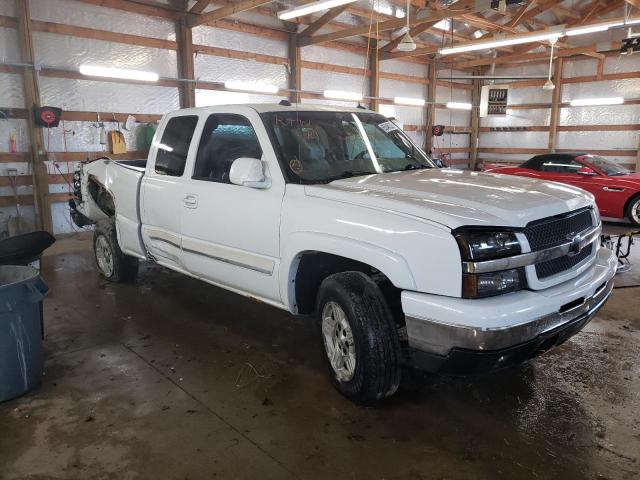 CHEVROLET SILVERADO 2004 with VIN 2GCEK19T141248867 - Photo from auction
