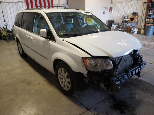 CHRYSLER TOWN & COU 2016 with VIN 2C4RC1BG5GR296468 - Photo from auction