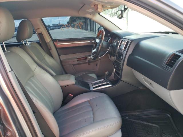Photo 5 from auction – 2006 CHRYSLER 300C with VIN 2C3KA63H76H307829