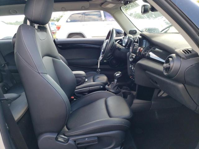Photo 5 from auction – 2019 MINI COOPER S with VIN WMWXP7C5XK2A53581