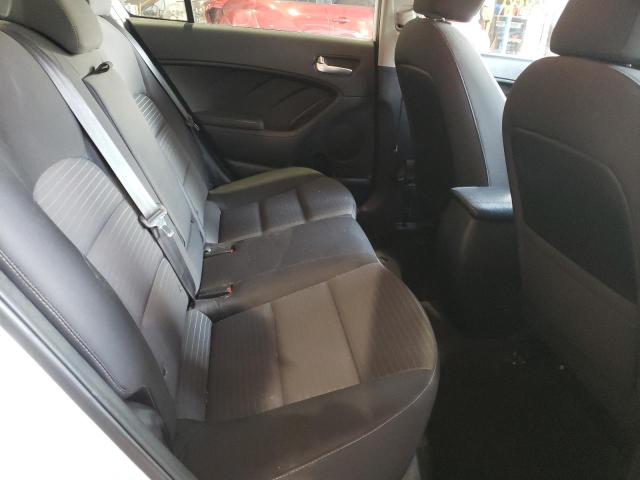 Photo 6 from auction – 2017 KIA FORTE LX with VIN 3KPFL4A7XHE014088