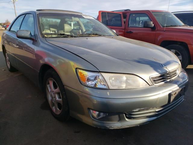 LEXUS ES 300 2000 with VIN JT8BF28G8Y0267143 - Photo from auction