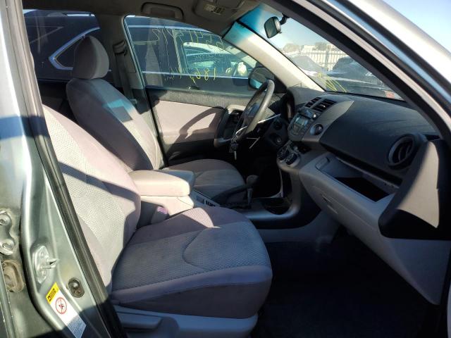 Photo 5 from auction – 2006 TOYOTA RAV4 with VIN JTMBD33V466011675