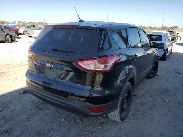 Photo 4 from auction – 2016 FORD ESCAPE S with VIN 1FMCU0F7XGUC05894