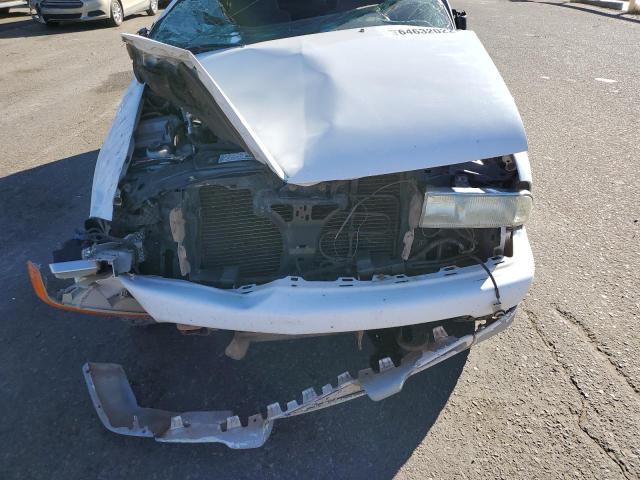 Photo 7 from auction – 2002 CHEVROLET BLAZER with VIN 1GNDT13W92K222176
