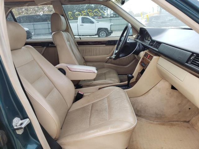 Photo 5 from auction – 1995 MERCEDES-BENZ E 420 BASE with VIN WDBEA34E2SC232402