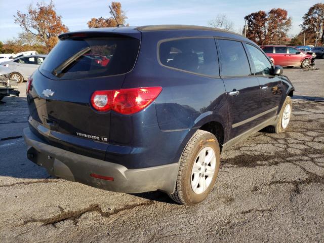 Photo 4 from auction – 2011 CHEVROLET TRAVERSE L with VIN 1GNKREED2BJ384486