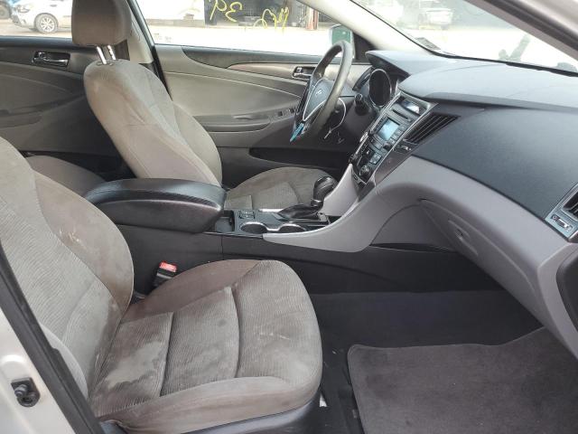 Photo 5 from auction – 2015 HYUNDAI SONATA HYB with VIN KMHEC4A4XFA138407
