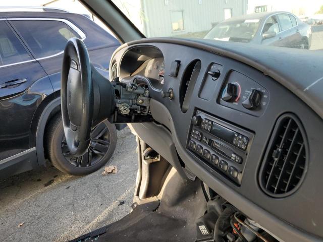 Photo 9 from auction – 2002 FORD ECONOLINE with VIN 1FTSE34SX2HA76031