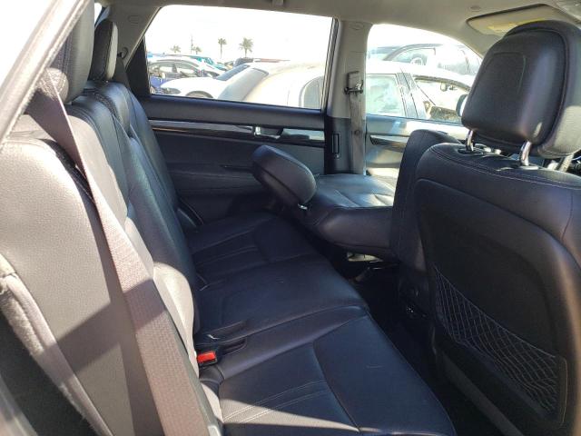 Photo 6 from auction – 2011 KIA SORENTO EX with VIN 5XYKU4A22BG015102