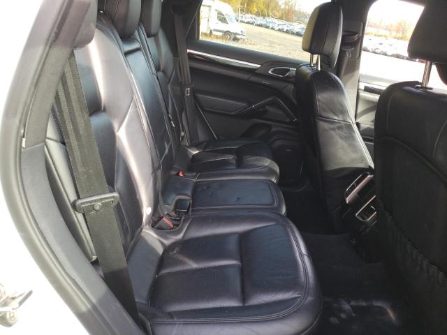 Photo 6 from auction – 2016 PORSCHE CAYENNE with VIN WP1AA2A22GKA09874