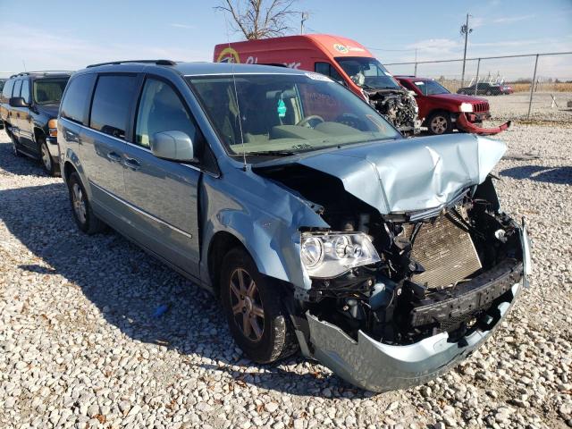 Photo 1 from auction – 2010 CHRYSLER TOWN & COU with VIN 2A4RR5D11AR105483