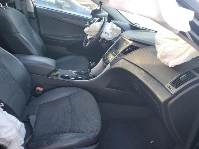 Photo 5 from auction – 2011 HYUNDAI SONATA SE with VIN 5NPEC4AC6BH161133