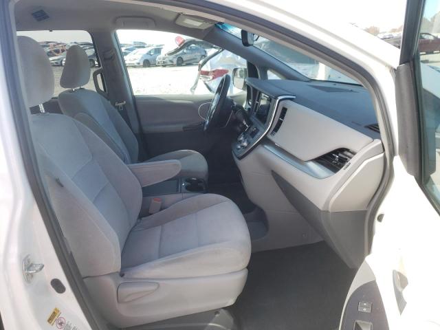 Photo 5 from auction – 2015 TOYOTA SIENNA LE with VIN 5TDKK3DCXFS623916