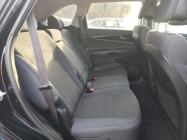Photo 6 from auction – 2016 KIA SORENTO LX with VIN 5XYPG4A39GG168007