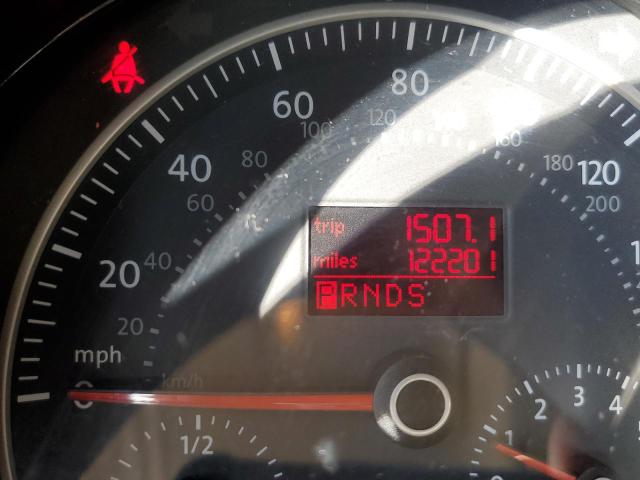 Photo 8 from auction – 2010 VOLKSWAGEN NEW BEETLE with VIN 3VWPG3AG1AM011091