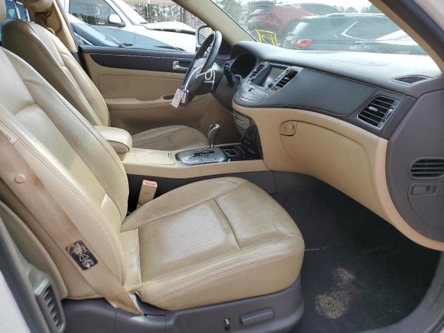 Photo 5 from auction – 2010 HYUNDAI GENESIS 4. with VIN KMHGC4DF6AU093141