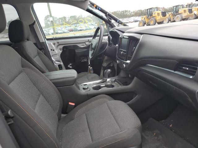 Photo 5 from auction – 2018 CHEVROLET TRAVERSE L with VIN 1GNERFKWXJJ159045
