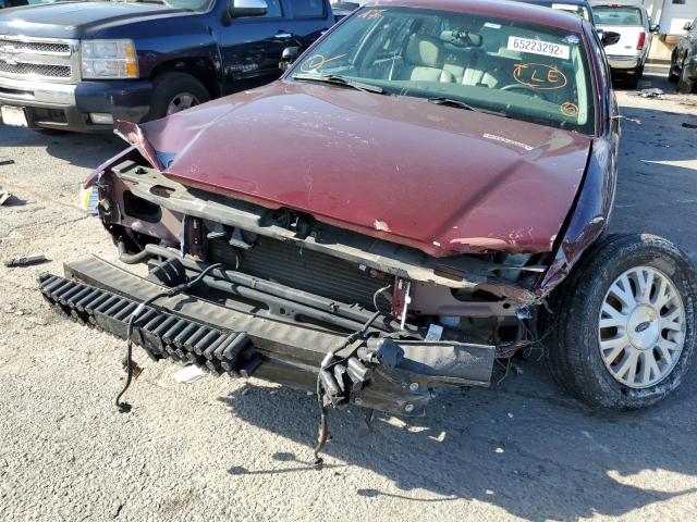 Photo 9 from auction – 2005 FORD CROWN VICT with VIN 2FAFP74W95X140592