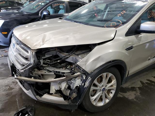 Photo 9 from auction – 2017 FORD ESCAPE SE with VIN 1FMCU9GD7HUB15757