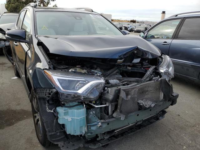Photo 9 from auction – 2017 TOYOTA RAV4 XLE with VIN JTMRFREV4HJ705193