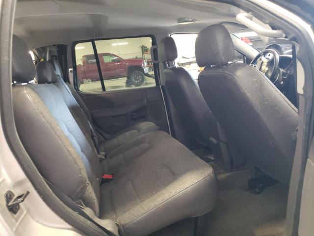 Photo 6 from auction – 2004 FORD EXPLORER X with VIN 1FMZU72K24UA05942