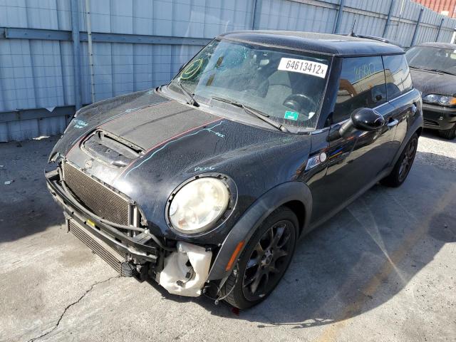 Photo 2 from auction – 2010 MINI COOPER S with VIN WMWMF7C53ATZ72978