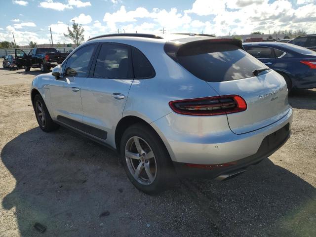 Photo 3 from auction – 2018 PORSCHE MACAN with VIN WP1AA2A50JLB12559