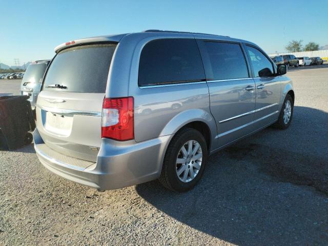 Photo 4 from auction – 2016 CHRYSLER TOWN & COU with VIN 2C4RC1BG7GR299596
