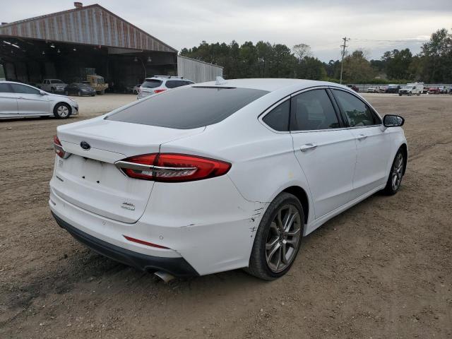 Photo 4 from auction – 2019 FORD FUSION SEL with VIN 3FA6P0CD6KR180453