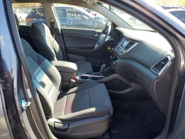Photo 5 from auction – 2018 HYUNDAI TUCSON SE with VIN KM8J2CA49JU681640