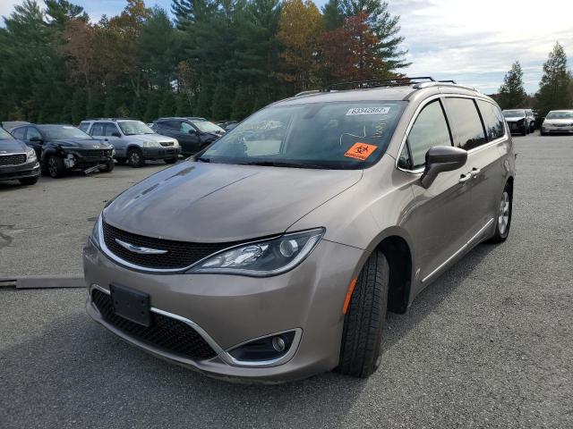 Photo 2 from auction – 2017 CHRYSLER PACIFICA T with VIN 2C4RC1EG2HR788856