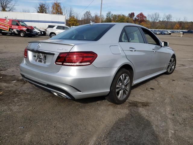 Photo 4 from auction – 2014 MERCEDES-BENZ E 250 BLUE with VIN WDDHF9HB8EA880836