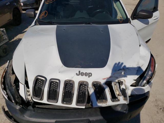 Photo 7 from auction – 2015 JEEP CHEROKEE T with VIN 1C4PJMBS0FW756838