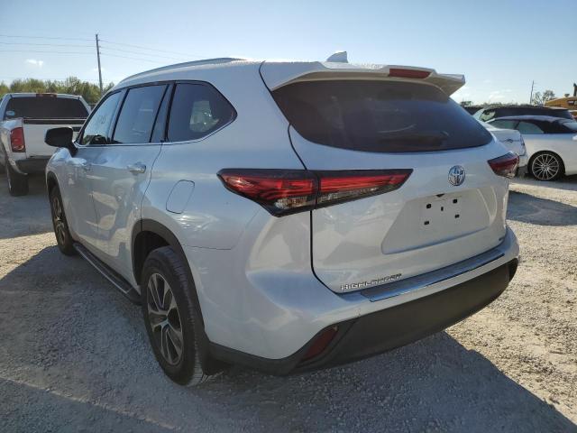 Photo 3 from auction – 2022 TOYOTA HIGHLANDER with VIN 5TDGZRAH5NS544740