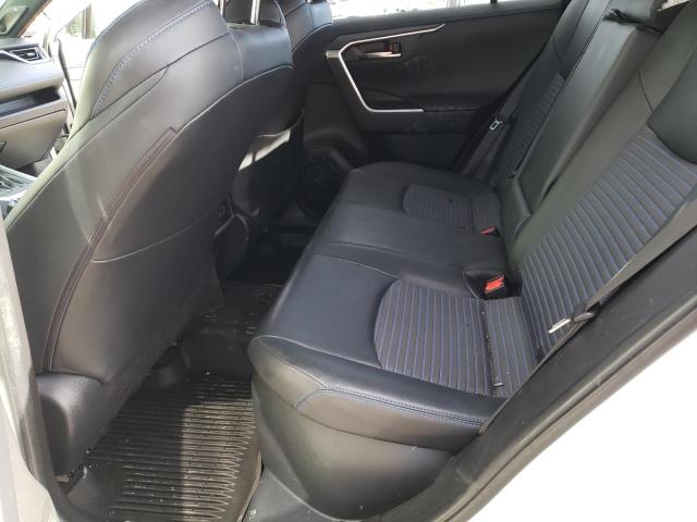 Photo 6 from auction – 2020 TOYOTA RAV4 XSE with VIN JTMEWRFV9LJ043147