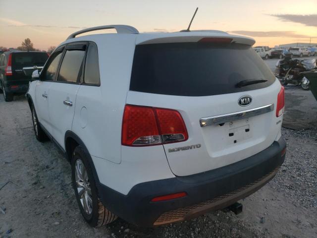 Photo 3 from auction – 2011 KIA SORENTO EX with VIN 5XYKU4A22BG040596