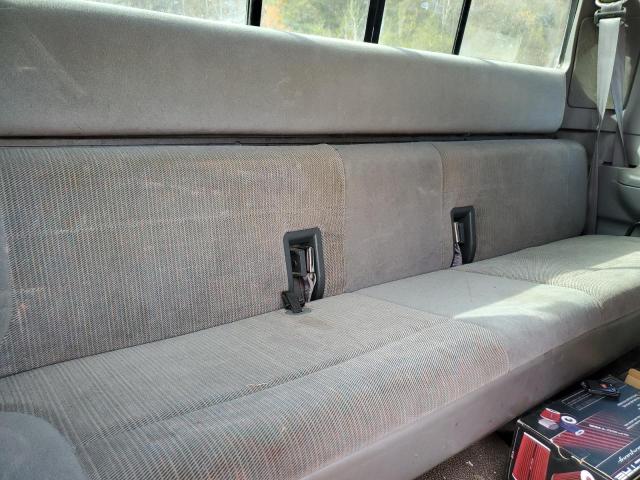 Photo 6 from auction – 1997 FORD F250 with VIN 1FTHX26F7VEC31719
