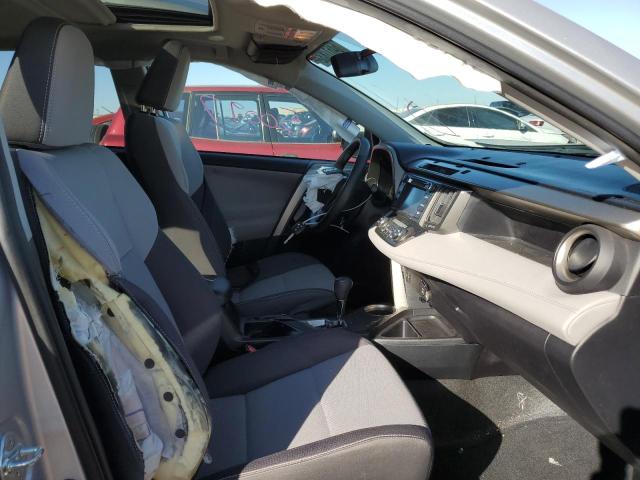 Photo 5 from auction – 2015 TOYOTA RAV4 XLE with VIN 2T3RFREV5FW381525