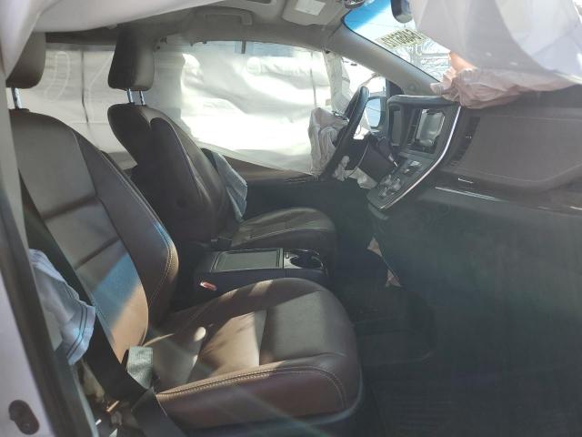 Photo 5 from auction – 2017 TOYOTA SIENNA XLE with VIN 5TDYZ3DC7HS893761
