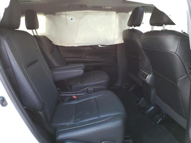 Photo 6 from auction – 2019 TOYOTA HIGHLANDER with VIN 5TDYZRFH1KS327422