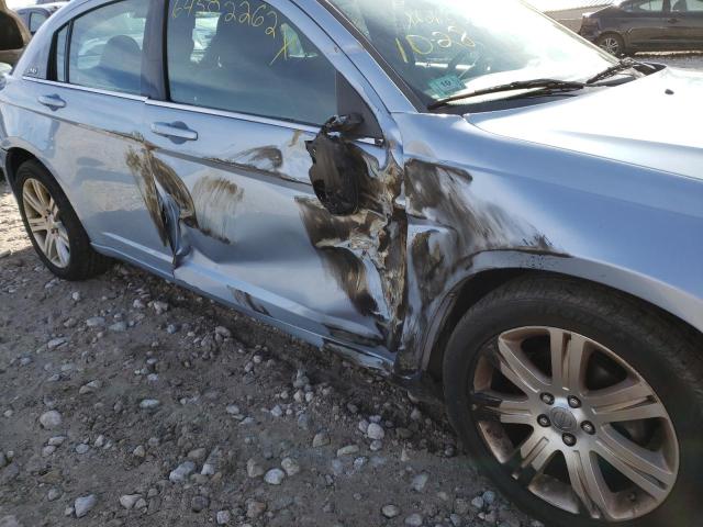 Photo 9 from auction – 2014 CHRYSLER 200 TOURIN with VIN 1C3CCBBB2EN171197