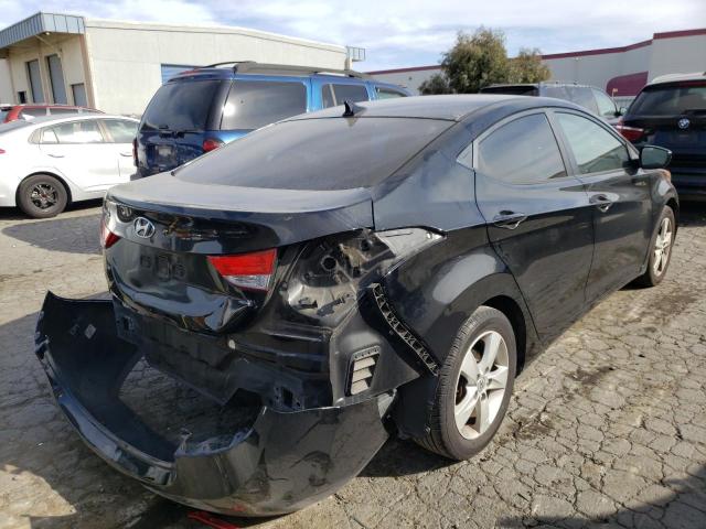 Photo 4 from auction – 2012 HYUNDAI ELANTRA GL with VIN 5NPDH4AE4CH082270
