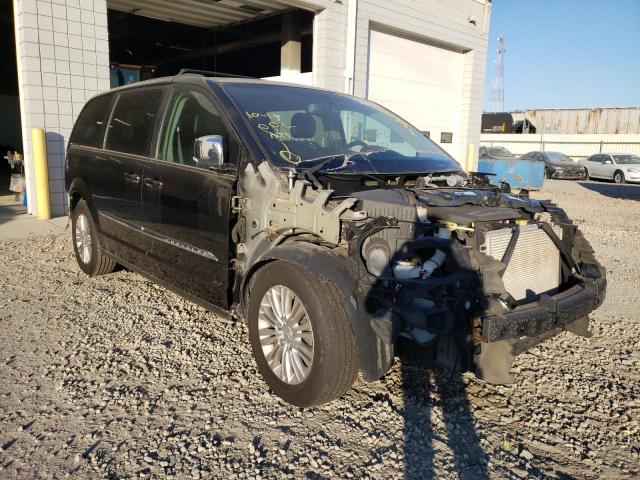 Photo 1 from auction – 2015 CHRYSLER TOWN & COU with VIN 2C4RC1CG2FR560713