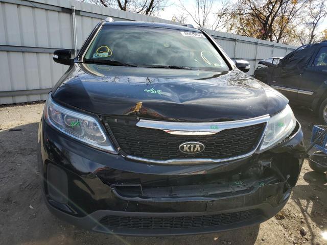 Photo 9 from auction – 2015 KIA SORENTO LX with VIN 5XYKTDA73FG626664