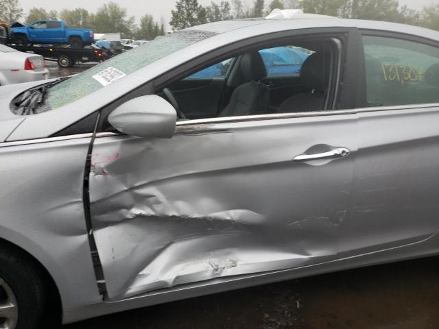 Photo 9 from auction – 2011 HYUNDAI SONATA SE with VIN 5NPEC4AC5BH075327