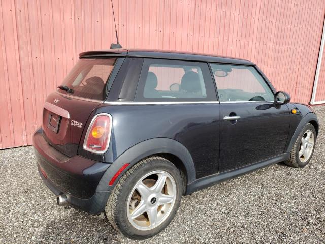 Photo 4 from auction – 2008 MINI COOPER with VIN WMWMF33558TU69164