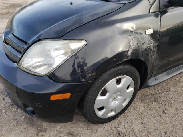Photo 9 from auction – 2005 TOYOTA SCION XA with VIN JTKKT604150103157